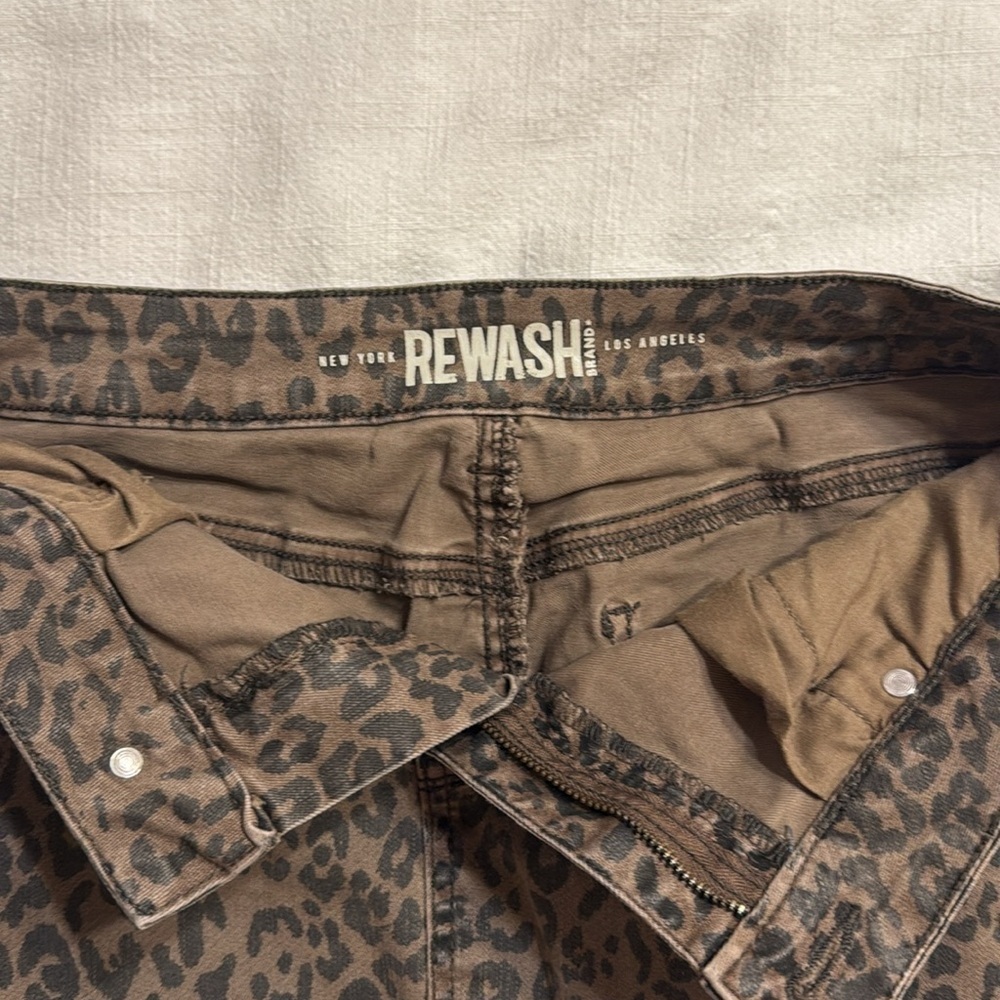 Rewash Brand denim leopard skirt with fringe size 9/29